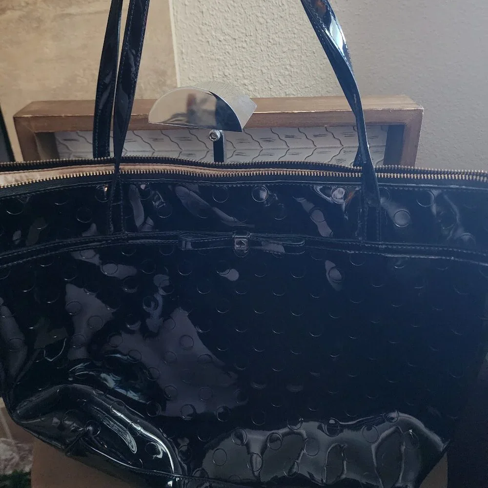 EUC Kate Spade Jeralyn Camilla Street Tote Black - Picture 2 of 16